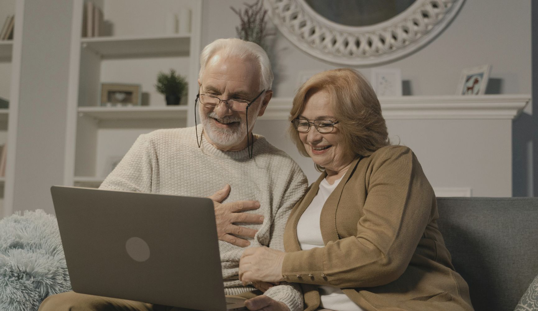 Long-Distance Caregiving What Actually Works (From 500+ Miles Away)
